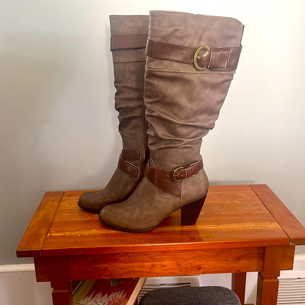 Madeline Knee High Brown, faux leather boots, size 8.5